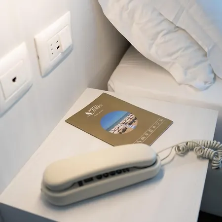 Corfu 酒店 皮内托