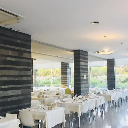 酒店 Corfu 皮内托